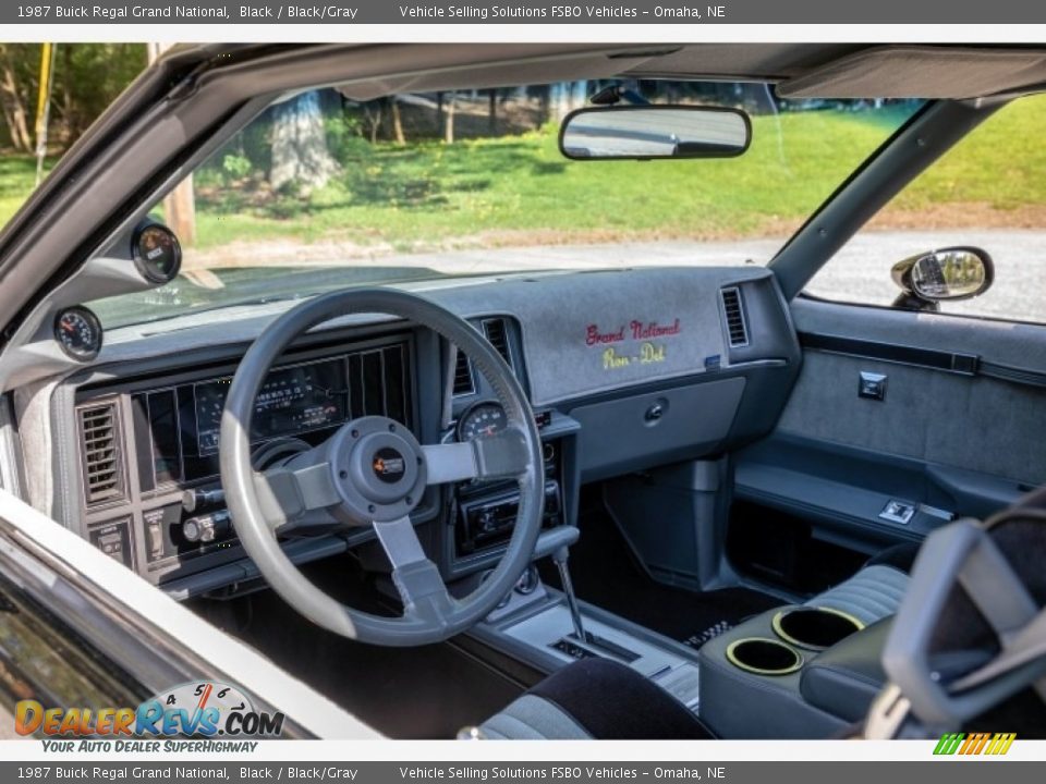 1987 Buick Regal Grand National Black / Black/Gray Photo #29