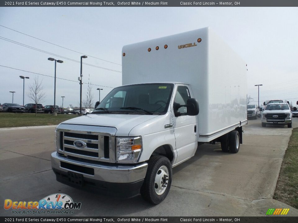 2021 Ford E Series Cutaway E450 Commercial Moving Truck Oxford White / Medium Flint Photo #4