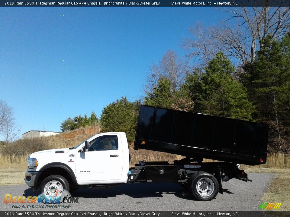 2019 Ram 5500 Tradesman Regular Cab 4x4 Chassis Bright White / Black/Diesel Gray Photo #2