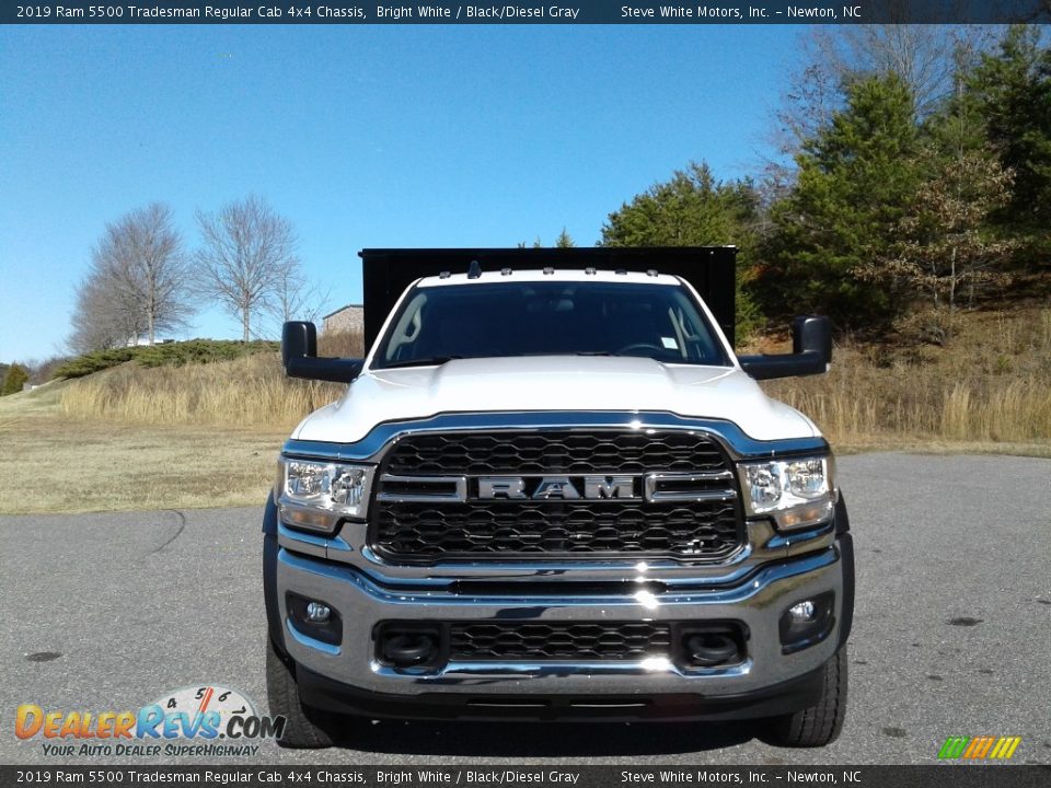 2019 Ram 5500 Tradesman Regular Cab 4x4 Chassis Bright White / Black/Diesel Gray Photo #4