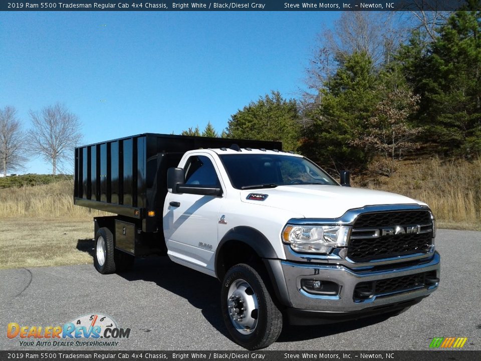 2019 Ram 5500 Tradesman Regular Cab 4x4 Chassis Bright White / Black/Diesel Gray Photo #5