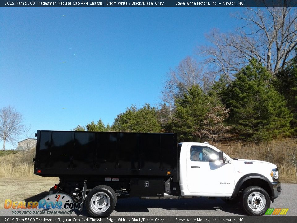 2019 Ram 5500 Tradesman Regular Cab 4x4 Chassis Bright White / Black/Diesel Gray Photo #6