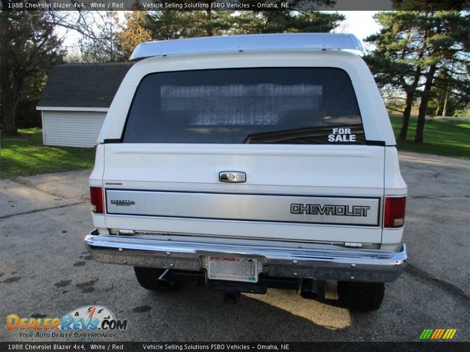 1988 Chevrolet Blazer 4x4 White / Red Photo #11