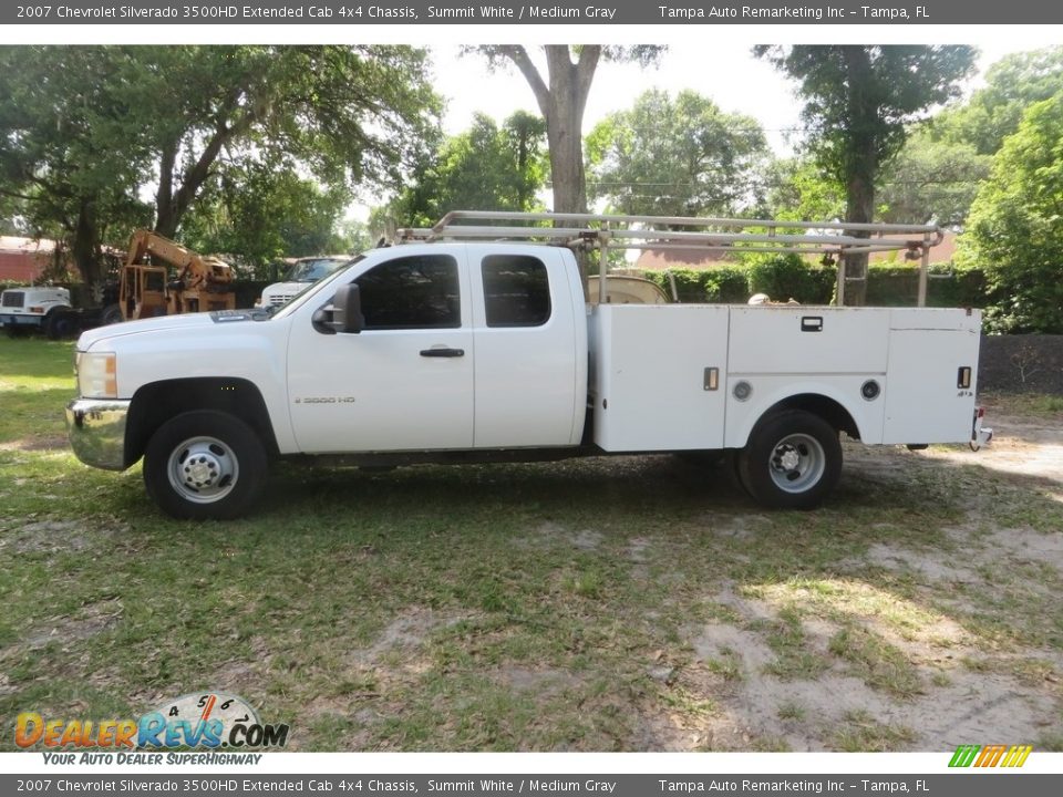 2007 Chevrolet Silverado 3500HD Extended Cab 4x4 Chassis Summit White / Medium Gray Photo #4