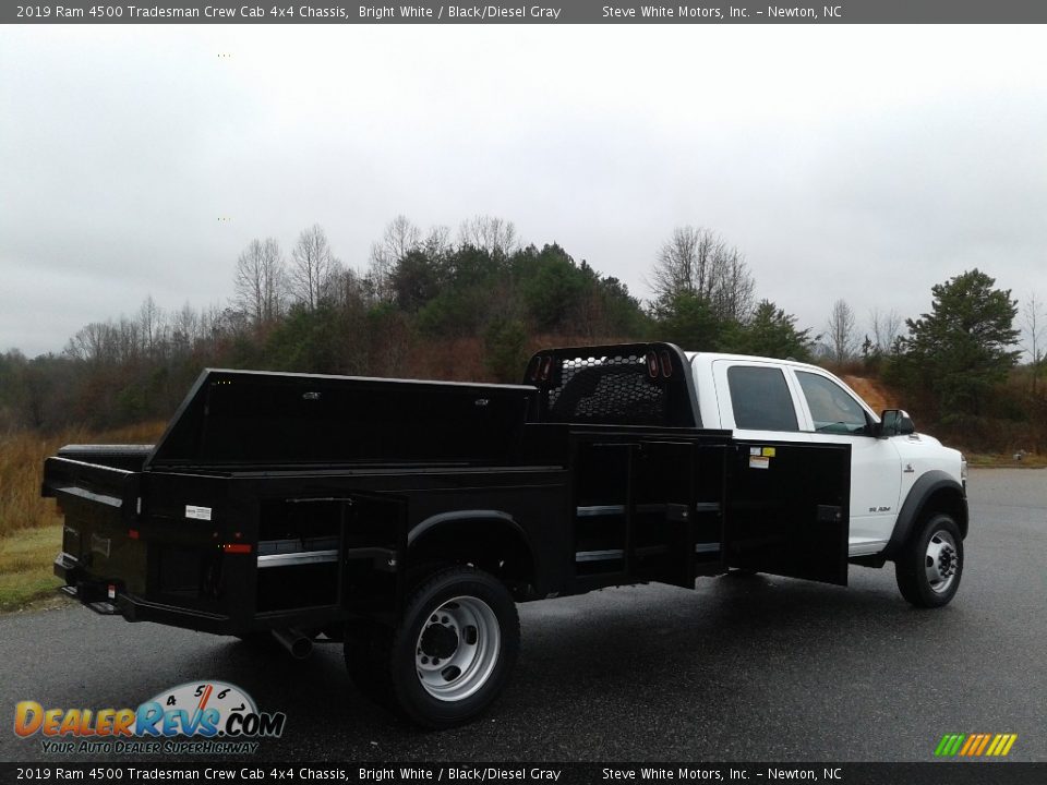 2019 Ram 4500 Tradesman Crew Cab 4x4 Chassis Bright White / Black/Diesel Gray Photo #7