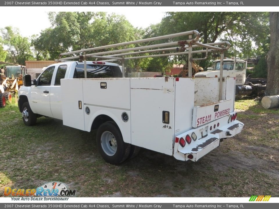 2007 Chevrolet Silverado 3500HD Extended Cab 4x4 Chassis Summit White / Medium Gray Photo #6