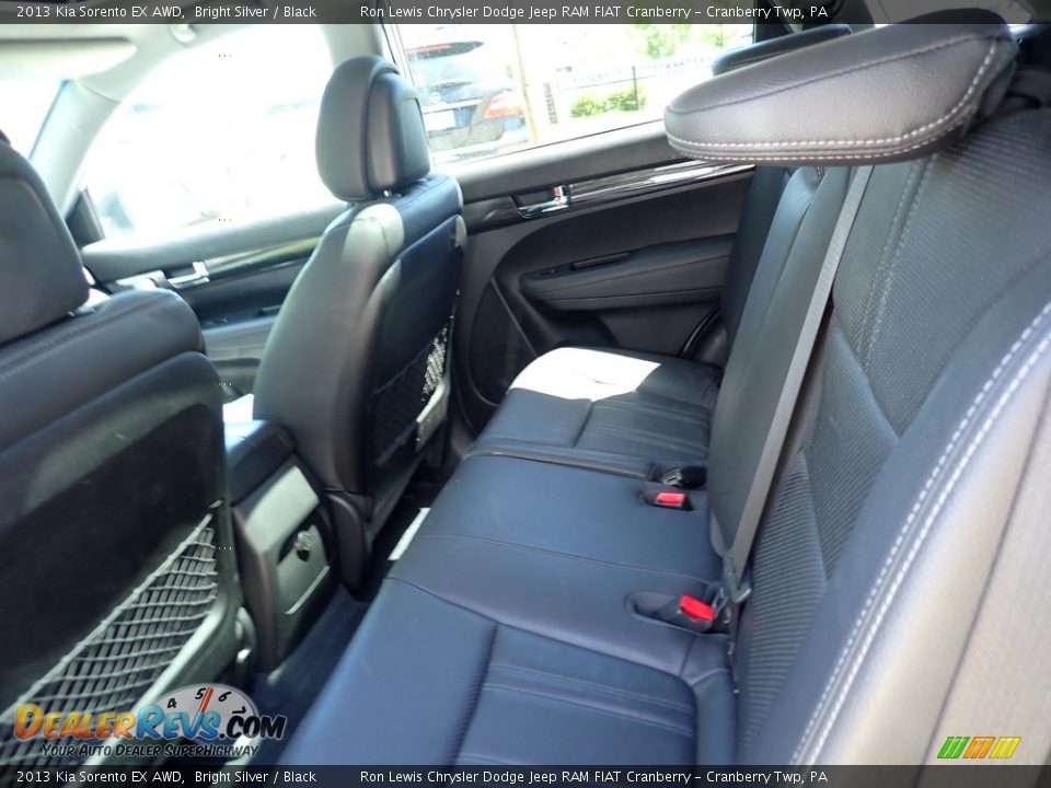 Rear Seat of 2013 Kia Sorento EX AWD Photo #14