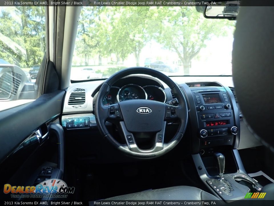 2013 Kia Sorento EX AWD Steering Wheel Photo #15