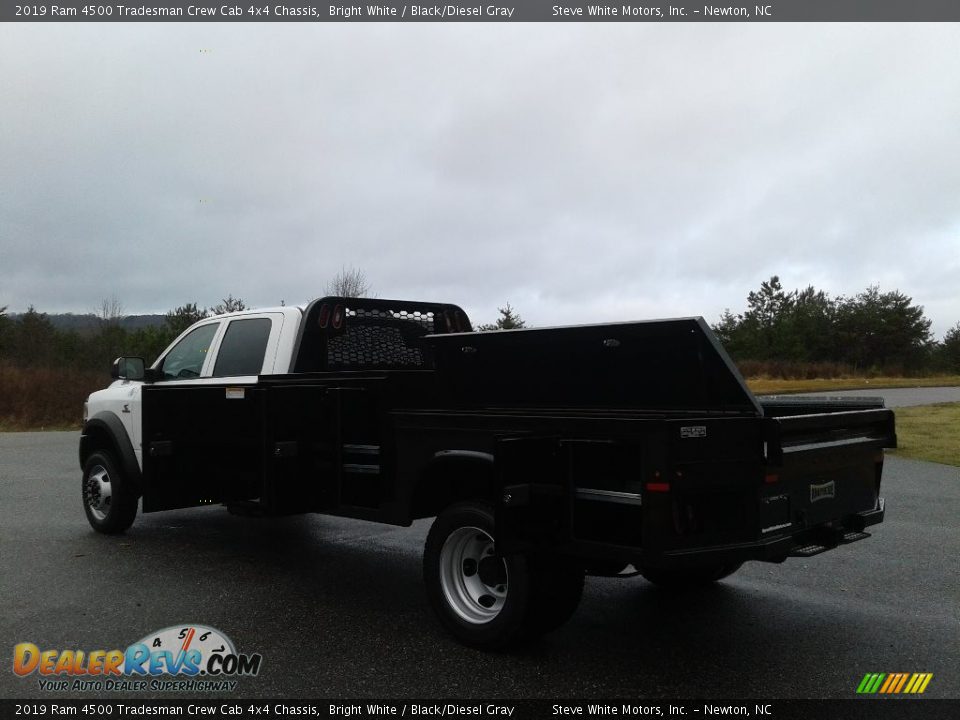 2019 Ram 4500 Tradesman Crew Cab 4x4 Chassis Bright White / Black/Diesel Gray Photo #16