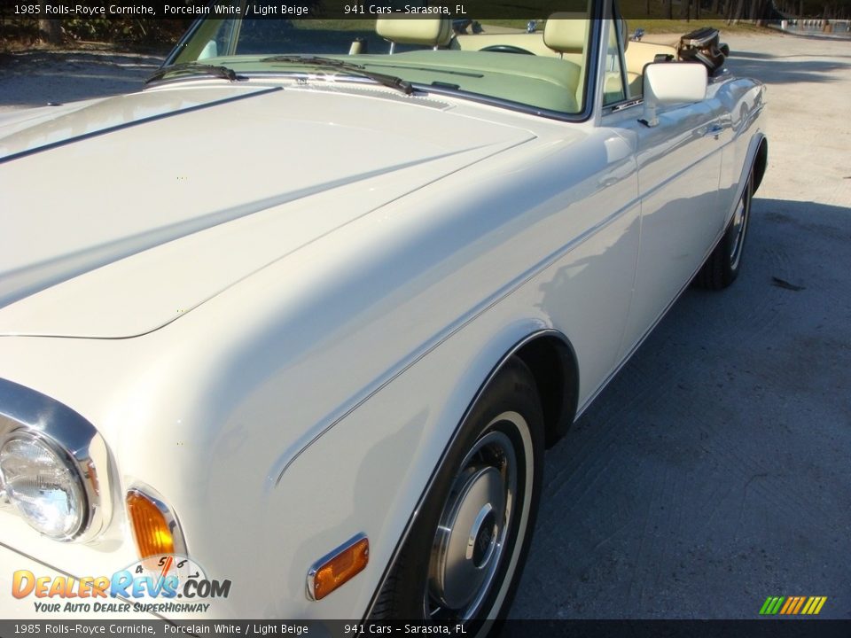 1985 Rolls-Royce Corniche Porcelain White / Light Beige Photo #10