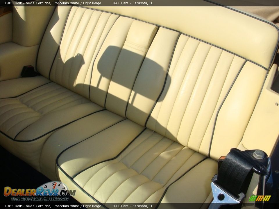 1985 Rolls-Royce Corniche Porcelain White / Light Beige Photo #15