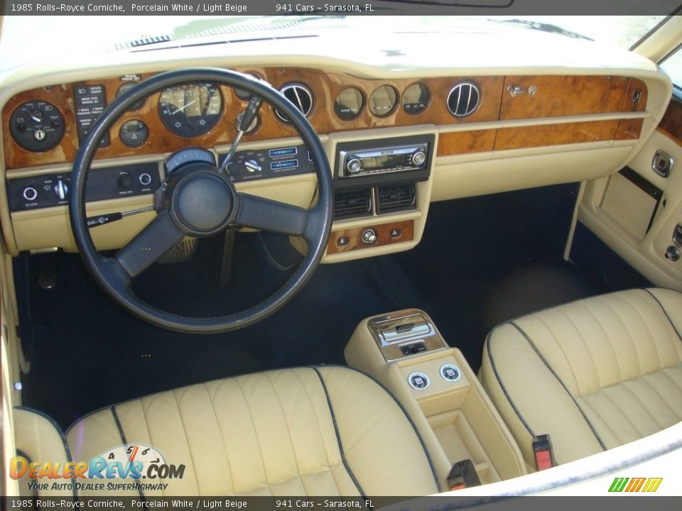 1985 Rolls-Royce Corniche Porcelain White / Light Beige Photo #16