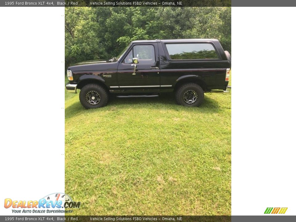 Black 1995 Ford Bronco XLT 4x4 Photo #13