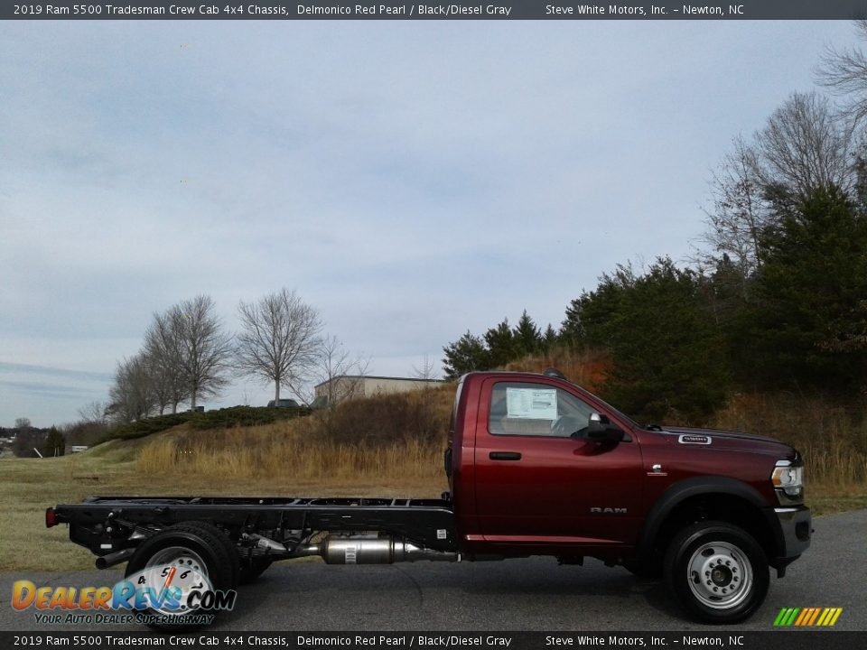 2019 Ram 5500 Tradesman Crew Cab 4x4 Chassis Delmonico Red Pearl / Black/Diesel Gray Photo #5