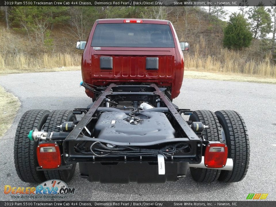 2019 Ram 5500 Tradesman Crew Cab 4x4 Chassis Delmonico Red Pearl / Black/Diesel Gray Photo #7