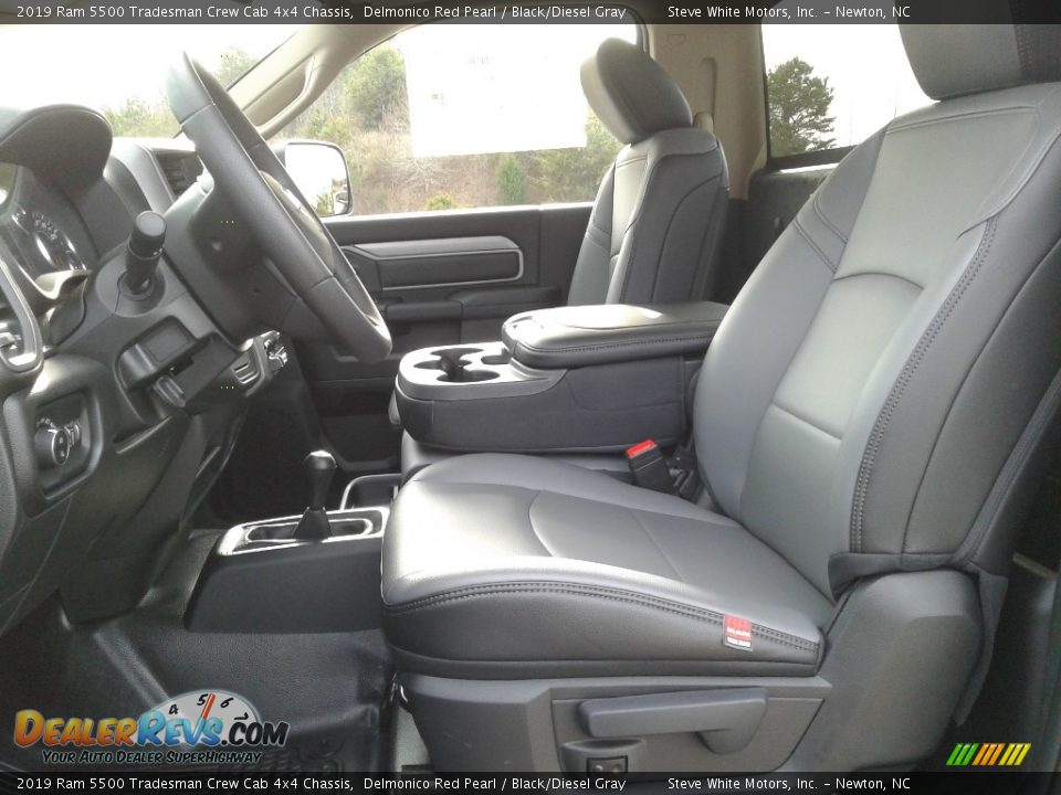 Front Seat of 2019 Ram 5500 Tradesman Crew Cab 4x4 Chassis Photo #11