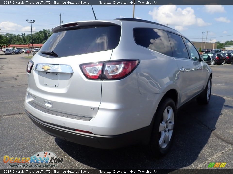2017 Chevrolet Traverse LT AWD Silver Ice Metallic / Ebony Photo #8