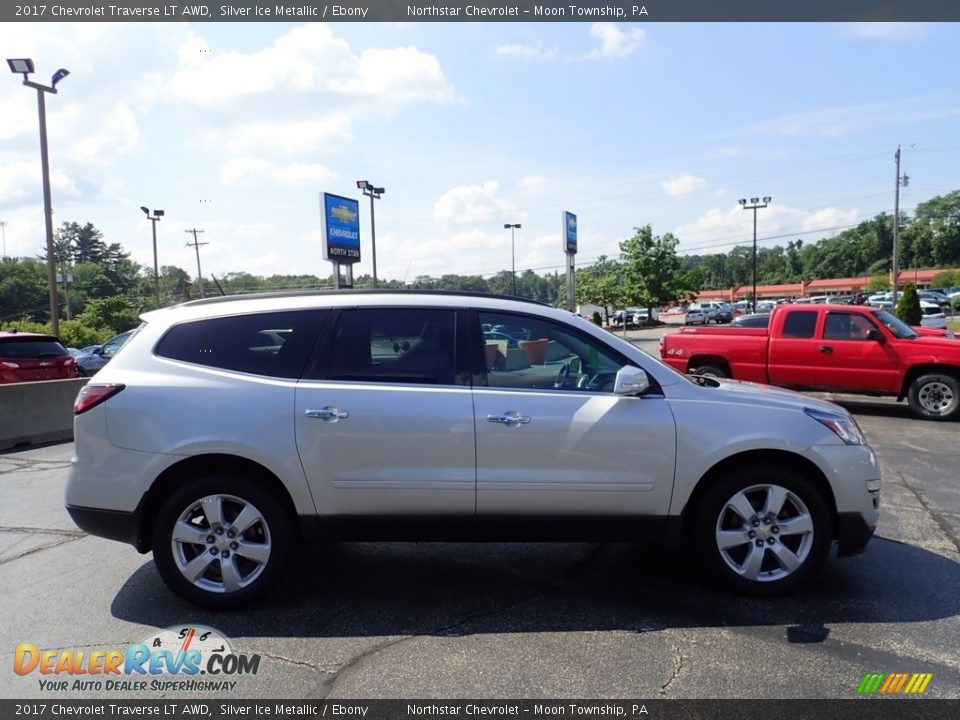 2017 Chevrolet Traverse LT AWD Silver Ice Metallic / Ebony Photo #10