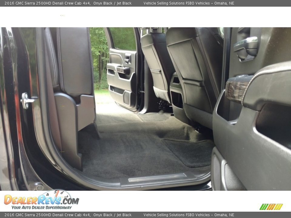 Rear Seat of 2016 GMC Sierra 2500HD Denali Crew Cab 4x4 Photo #22