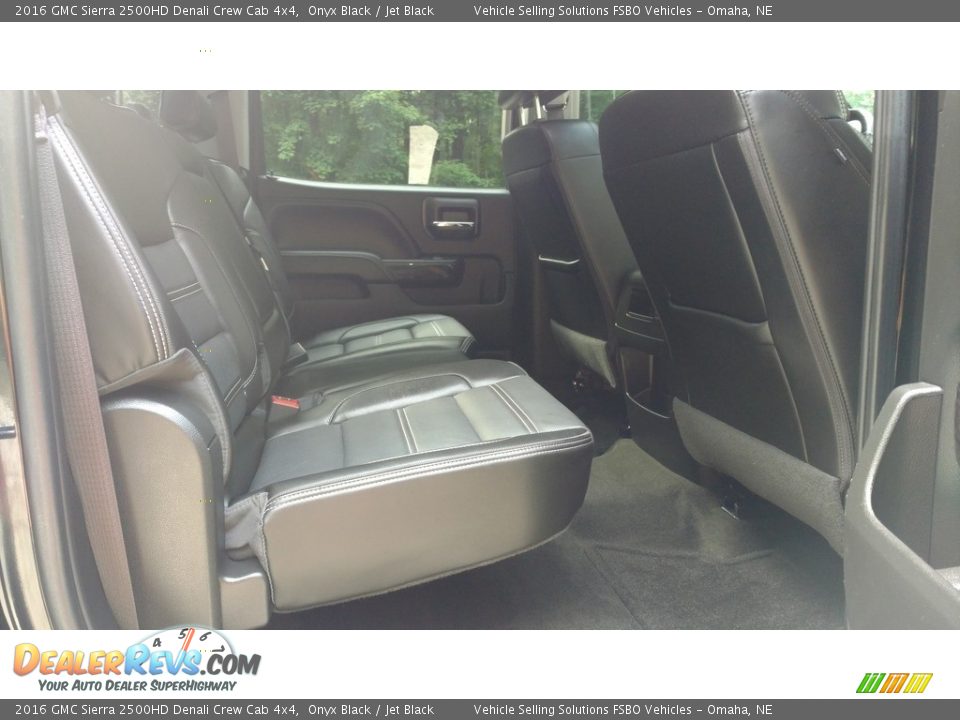 Rear Seat of 2016 GMC Sierra 2500HD Denali Crew Cab 4x4 Photo #23