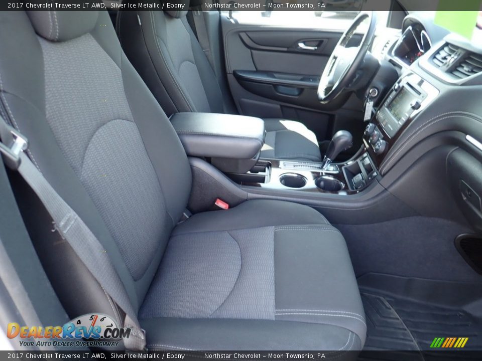 2017 Chevrolet Traverse LT AWD Silver Ice Metallic / Ebony Photo #15