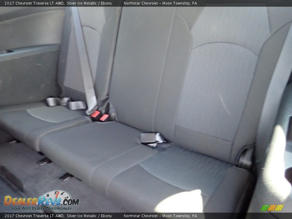 2017 Chevrolet Traverse LT AWD Silver Ice Metallic / Ebony Photo #24