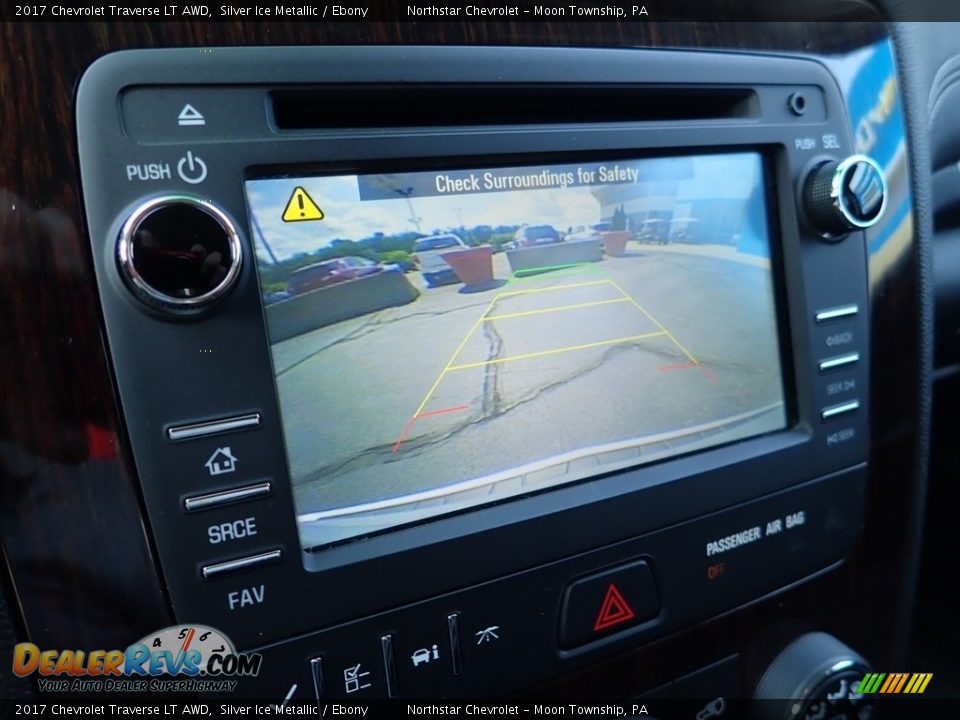 2017 Chevrolet Traverse LT AWD Silver Ice Metallic / Ebony Photo #30