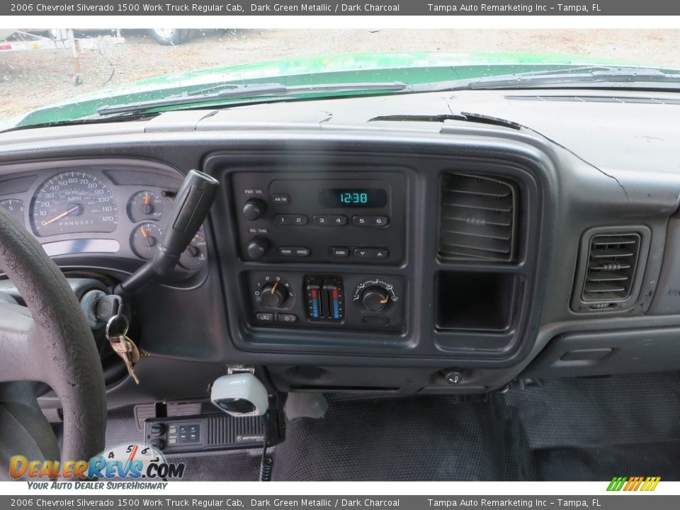 2006 Chevrolet Silverado 1500 Work Truck Regular Cab Dark Green Metallic / Dark Charcoal Photo #18