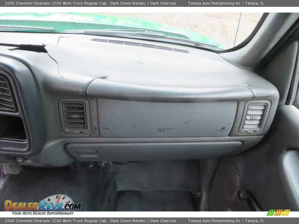 2006 Chevrolet Silverado 1500 Work Truck Regular Cab Dark Green Metallic / Dark Charcoal Photo #19