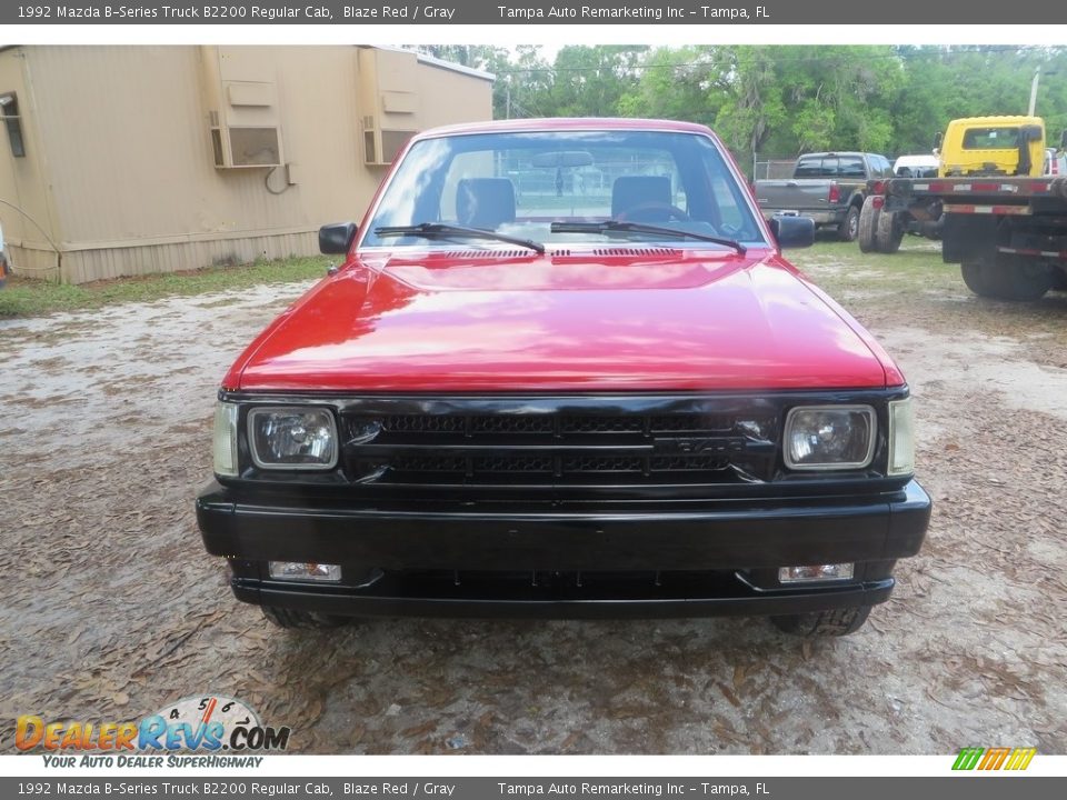 1992 Mazda B-Series Truck B2200 Regular Cab Blaze Red / Gray Photo #1