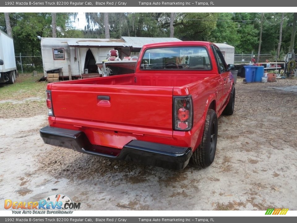 1992 Mazda B-Series Truck B2200 Regular Cab Blaze Red / Gray Photo #9