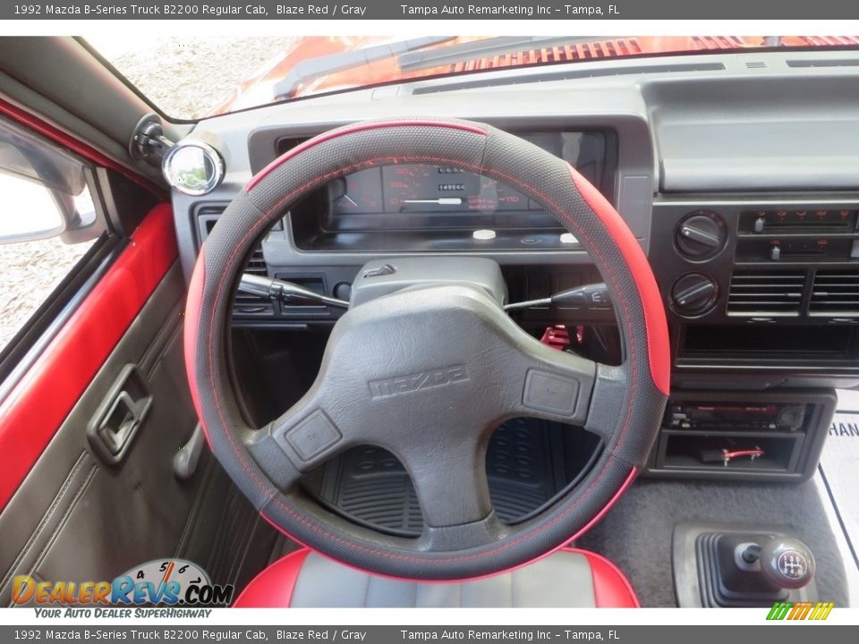 1992 Mazda B-Series Truck B2200 Regular Cab Blaze Red / Gray Photo #18