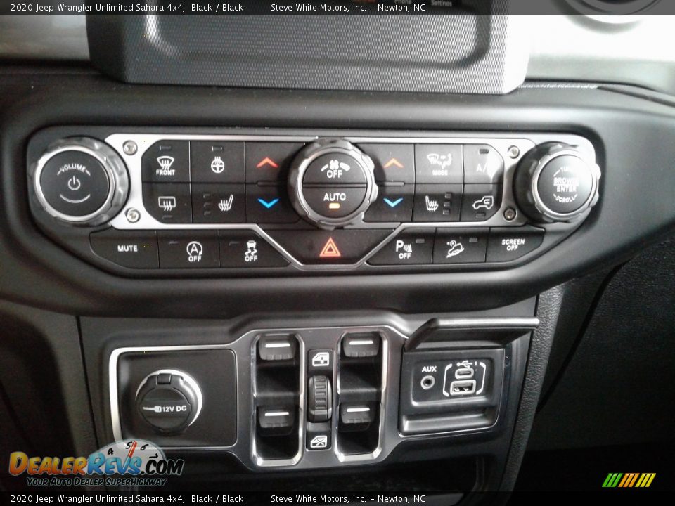 2020 Jeep Wrangler Unlimited Sahara 4x4 Black / Black Photo #23