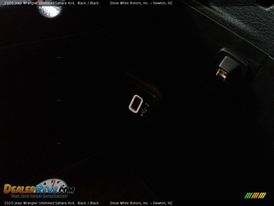 2020 Jeep Wrangler Unlimited Sahara 4x4 Black / Black Photo #25