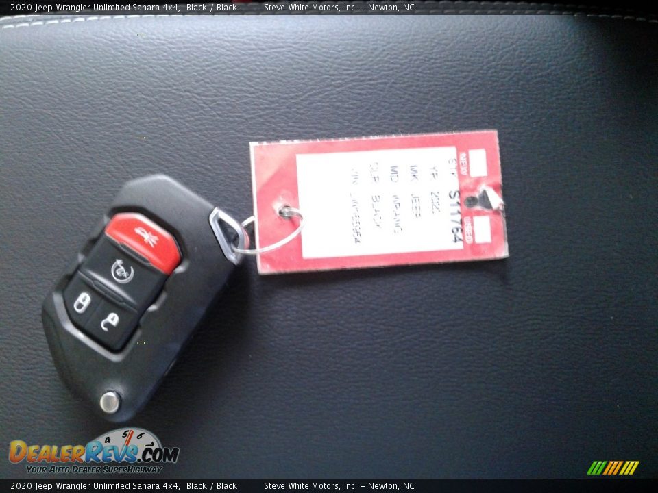2020 Jeep Wrangler Unlimited Sahara 4x4 Black / Black Photo #28