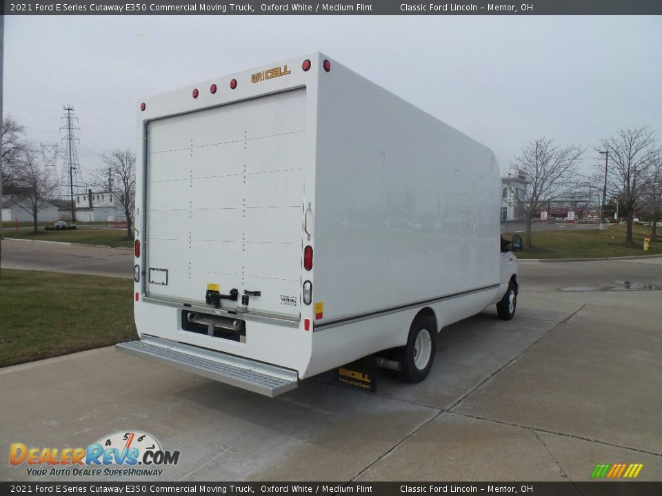 2021 Ford E Series Cutaway E350 Commercial Moving Truck Oxford White / Medium Flint Photo #9