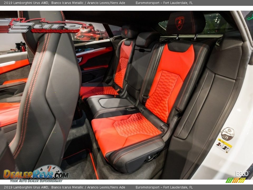 2019 Lamborghini Urus AWD Bianco Icarus Metallic / Arancio Leonis/Nero Ade Photo #19