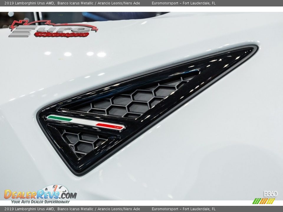 2019 Lamborghini Urus AWD Bianco Icarus Metallic / Arancio Leonis/Nero Ade Photo #30