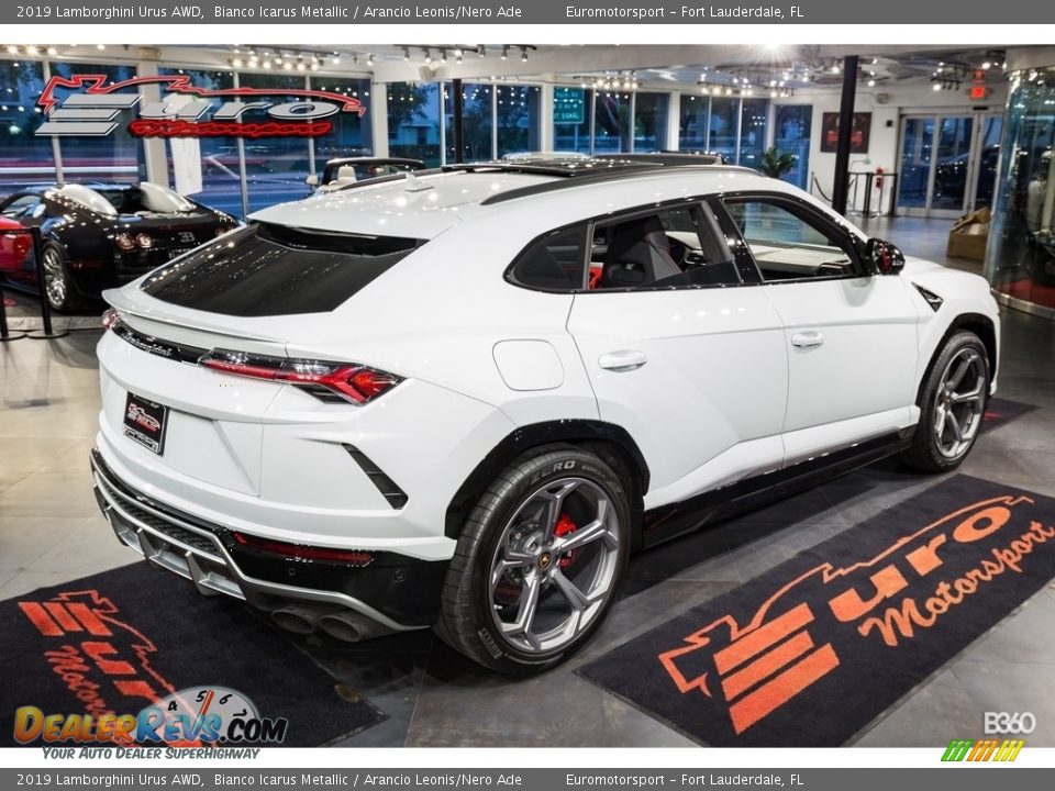 2019 Lamborghini Urus AWD Bianco Icarus Metallic / Arancio Leonis/Nero Ade Photo #40