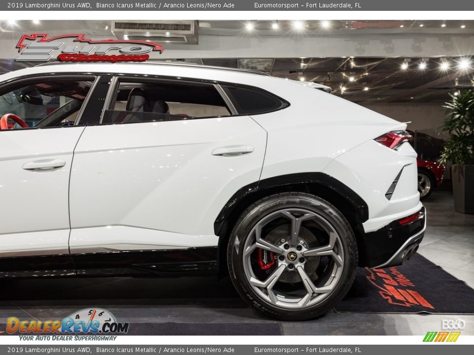 2019 Lamborghini Urus AWD Bianco Icarus Metallic / Arancio Leonis/Nero Ade Photo #50