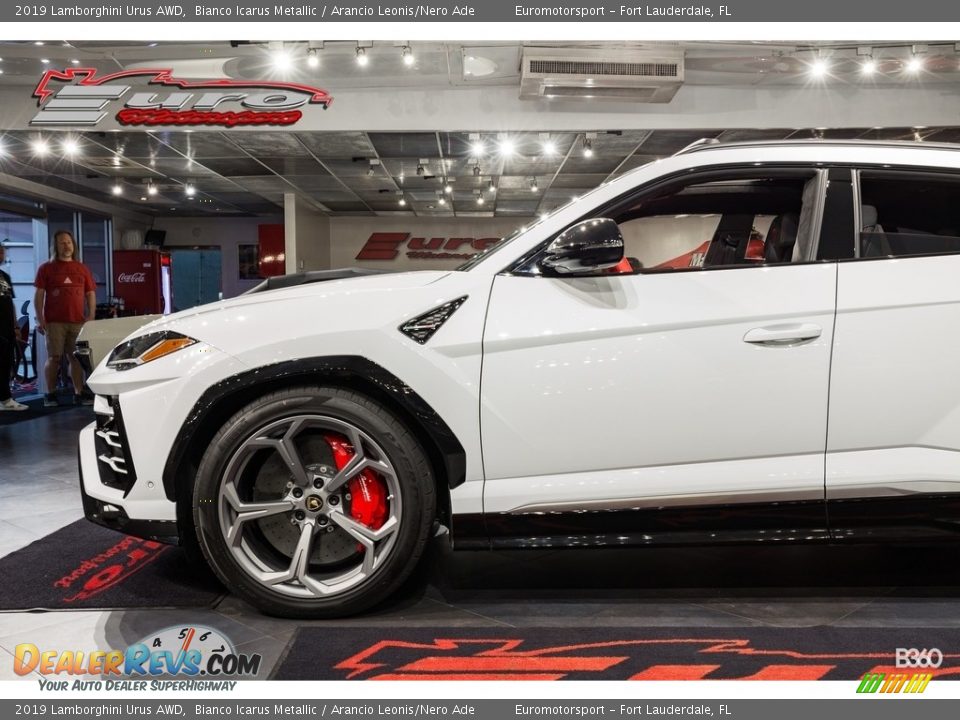 2019 Lamborghini Urus AWD Bianco Icarus Metallic / Arancio Leonis/Nero Ade Photo #51