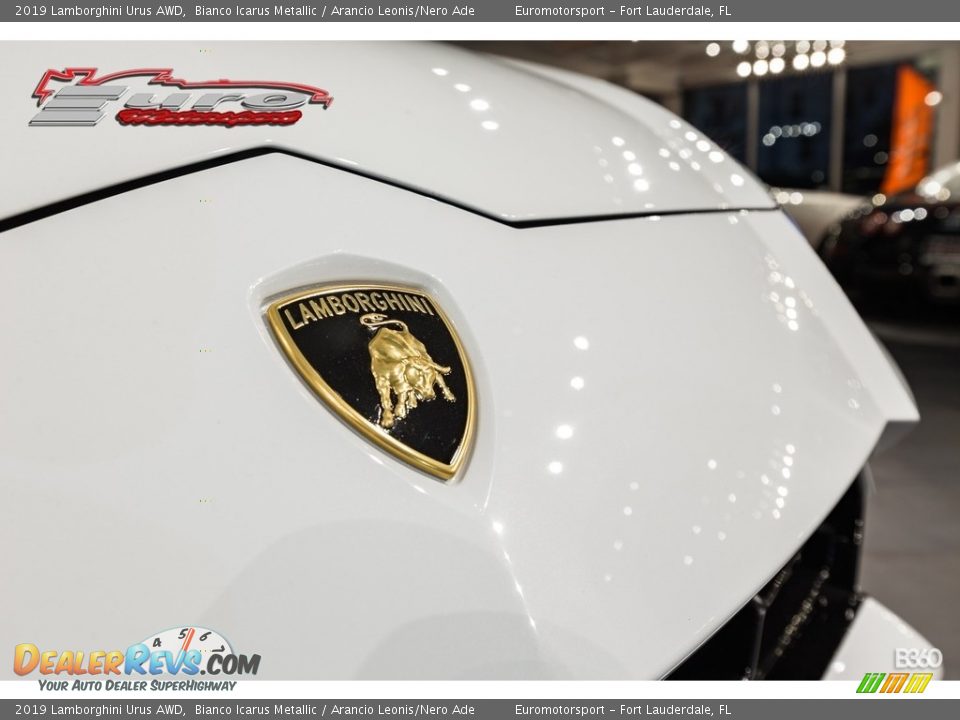 2019 Lamborghini Urus AWD Bianco Icarus Metallic / Arancio Leonis/Nero Ade Photo #53