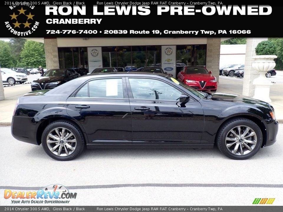 2014 Chrysler 300 S AWD Gloss Black / Black Photo #1