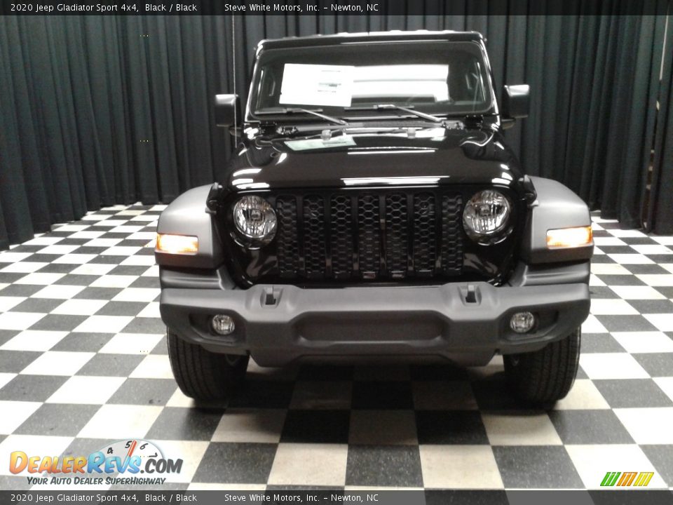 2020 Jeep Gladiator Sport 4x4 Black / Black Photo #3