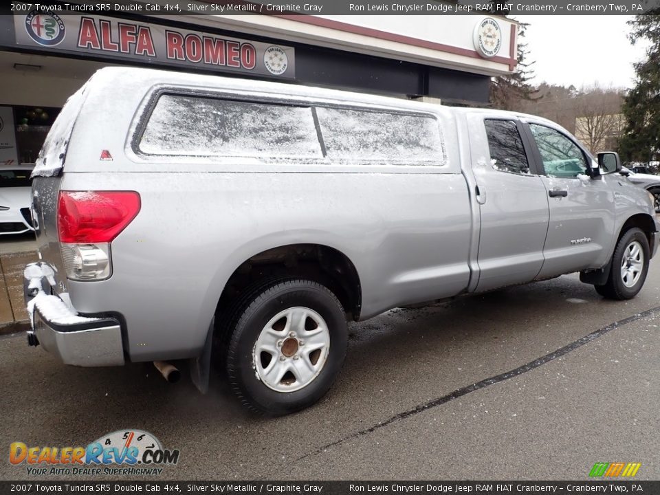 2007 Toyota Tundra SR5 Double Cab 4x4 Silver Sky Metallic / Graphite Gray Photo #2