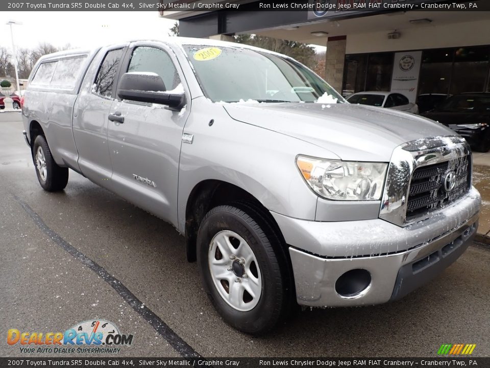 2007 Toyota Tundra SR5 Double Cab 4x4 Silver Sky Metallic / Graphite Gray Photo #3