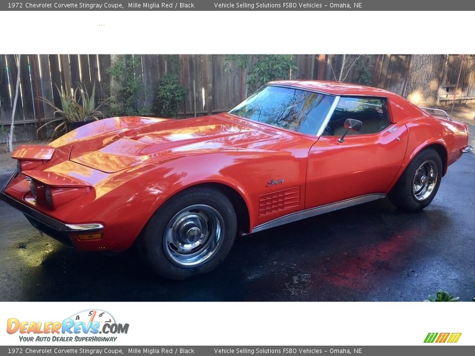 Front 3/4 View of 1972 Chevrolet Corvette Stingray Coupe Photo #6