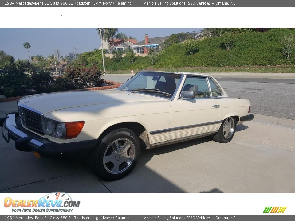 Light Ivory 1984 Mercedes-Benz SL Class 380 SL Roadster Photo #12