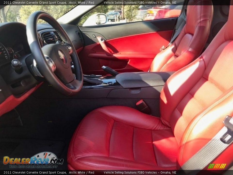 2011 Chevrolet Corvette Grand Sport Coupe Arctic White / Red Photo #4