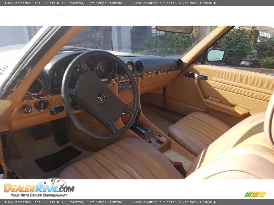 Front Seat of 1984 Mercedes-Benz SL Class 380 SL Roadster Photo #29